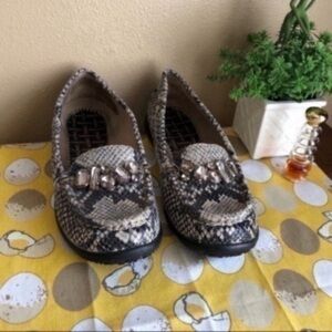 Vionic Charm Pacific python loafers with gems size 7